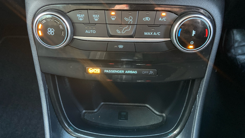 Ford Puma 1.0 EcoBoost Hybrid mHEV Titanium 5dr DCT Petrol Hatchback